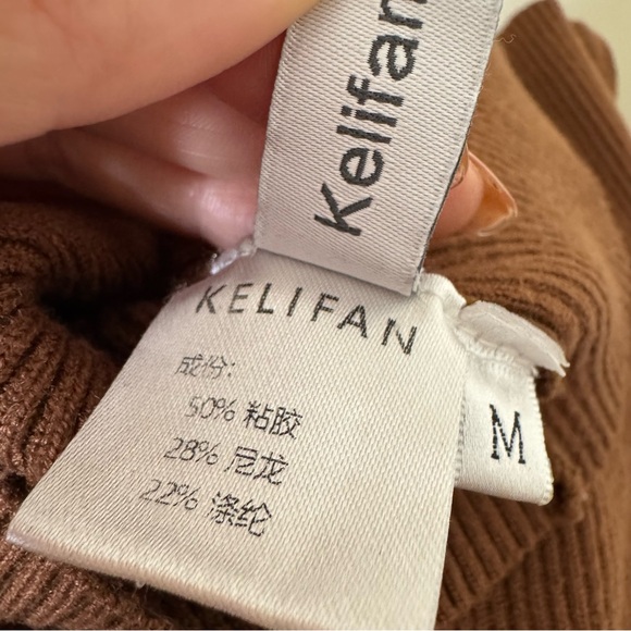 Brown Ribbed One-Shoulder Top - Picture 3 of 3